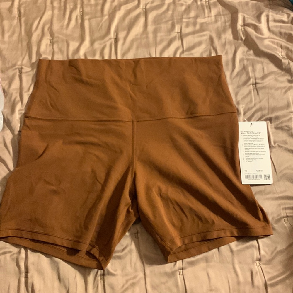 NWT Lululemon shorts